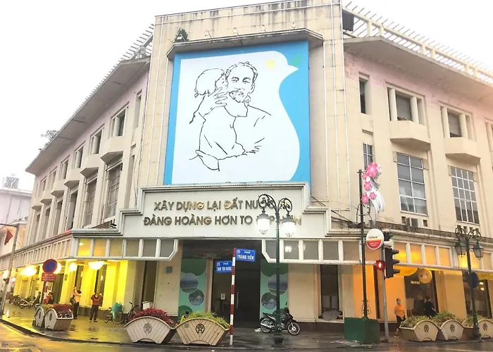 TrangTien Hostel